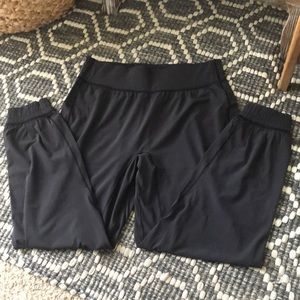 Lululemon Wind pants/joggers